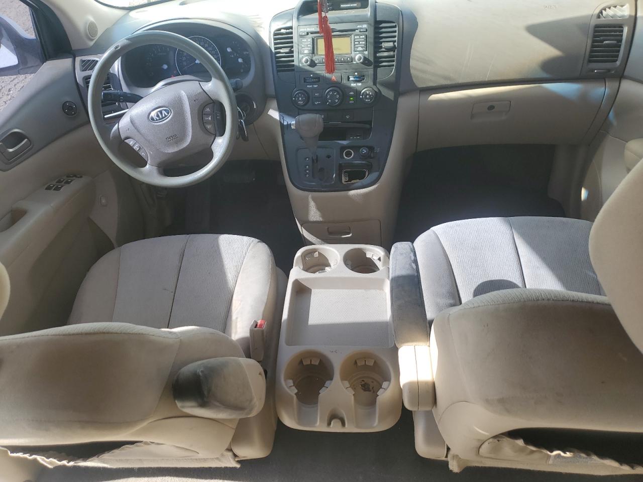 2011 Kia Sedona Lx VIN: KNDMG4C78B6371968 Lot: 91093255