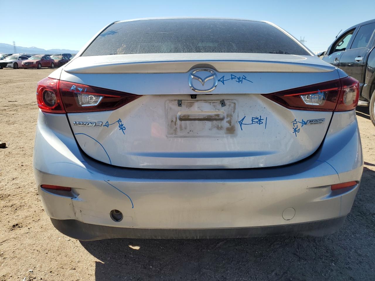 2018 Mazda 3 Touring VIN: 3MZBN1V36JM245559 Lot: 87047535