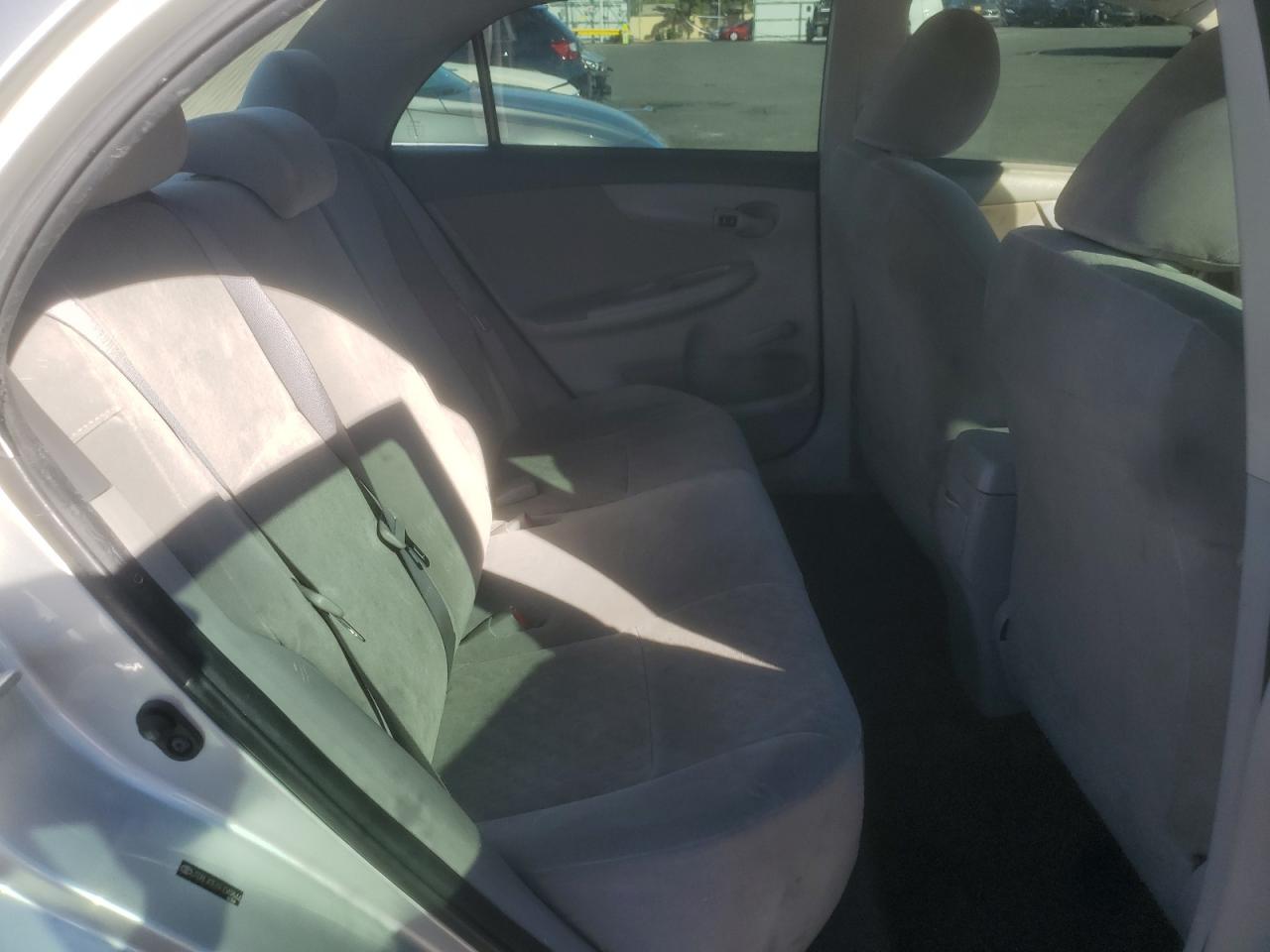 2009 Toyota Corolla Base VIN: JTDBL40E69J049844 Lot: 85290715