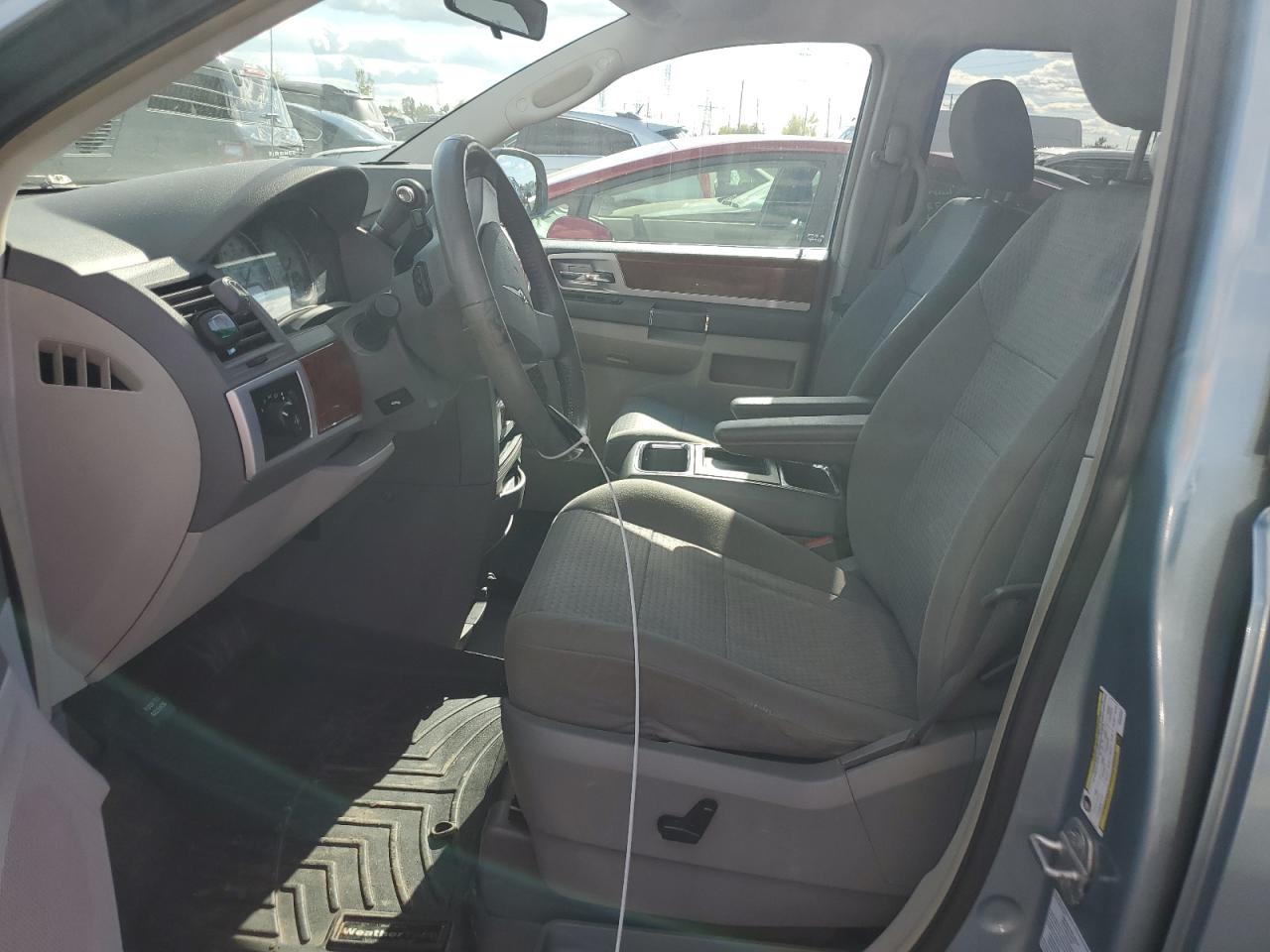 2009 Chrysler Town & Country Touring VIN: 2A8HR54169R539663 Lot: 82249775