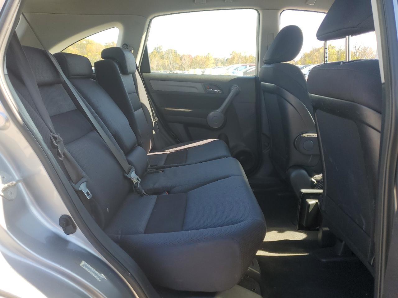 2008 Honda Cr-V Lx VIN: JHLRE48358C070749 Lot: 86316005