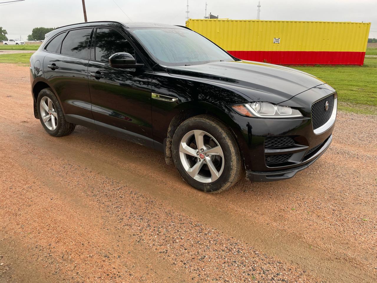 2017 Jaguar F-Pace Premium black suv diesel SADCJ2BN9HA096252 photo #1