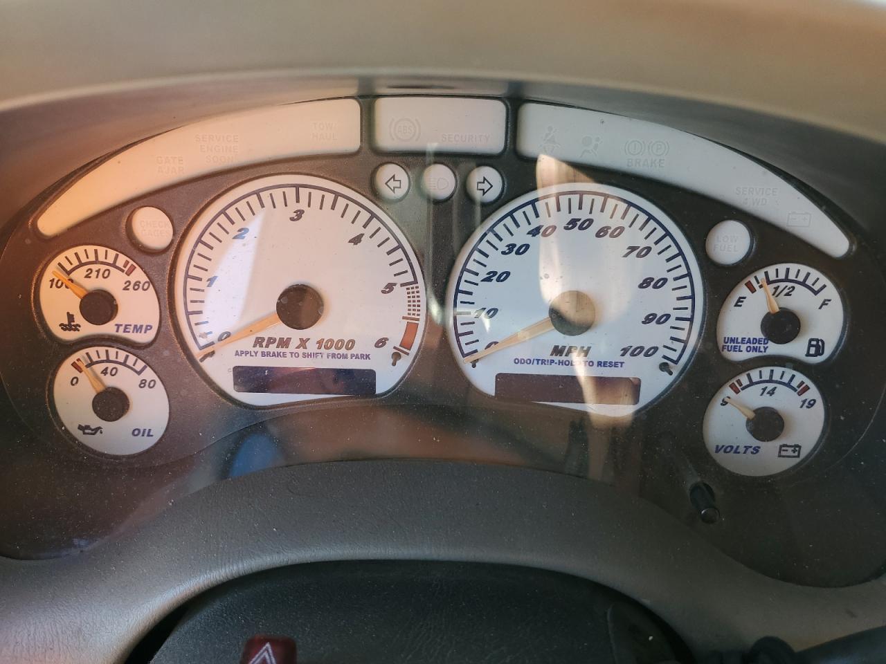 1998 Chevrolet Blazer VIN: 1GNCT18W8WK210708 Lot: 86884525