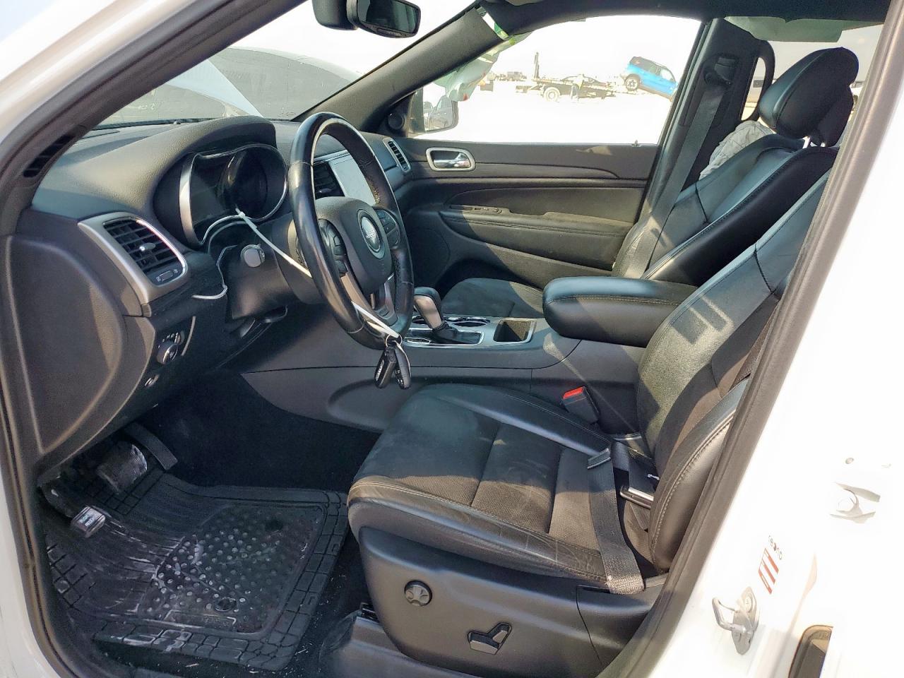 2020 Jeep Grand Cherokee Laredo VIN: 1C4RJFAG8LC388729 Lot: 85333685