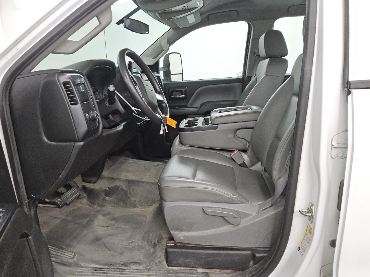 2015 Chevrolet Silverado C2500 Heavy Duty VIN: 1GC2CUEGXFZ553398 Lot: 85323845