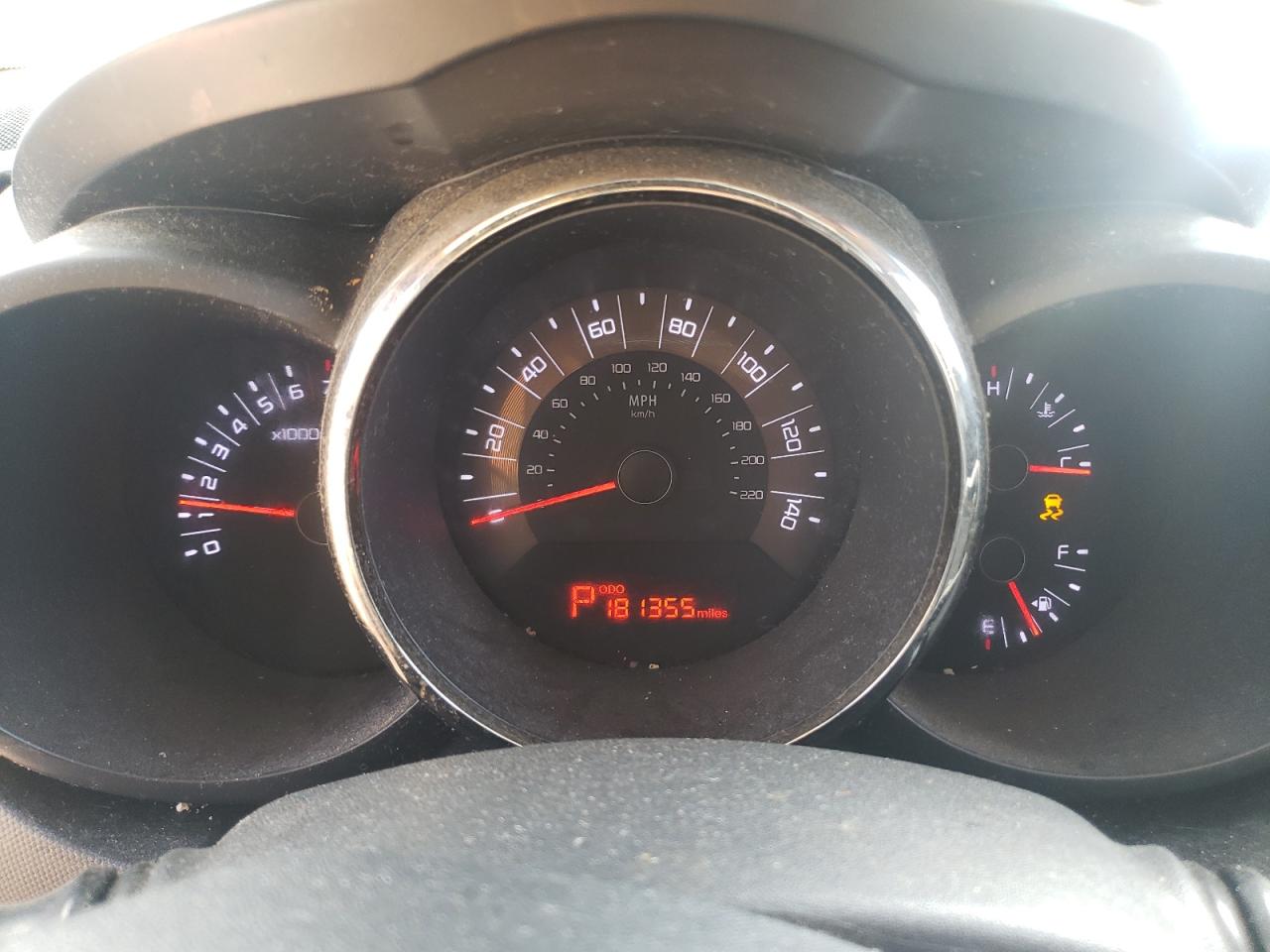 2011 Kia Soul + VIN: KNDJT2A21B7257220 Lot: 84707085