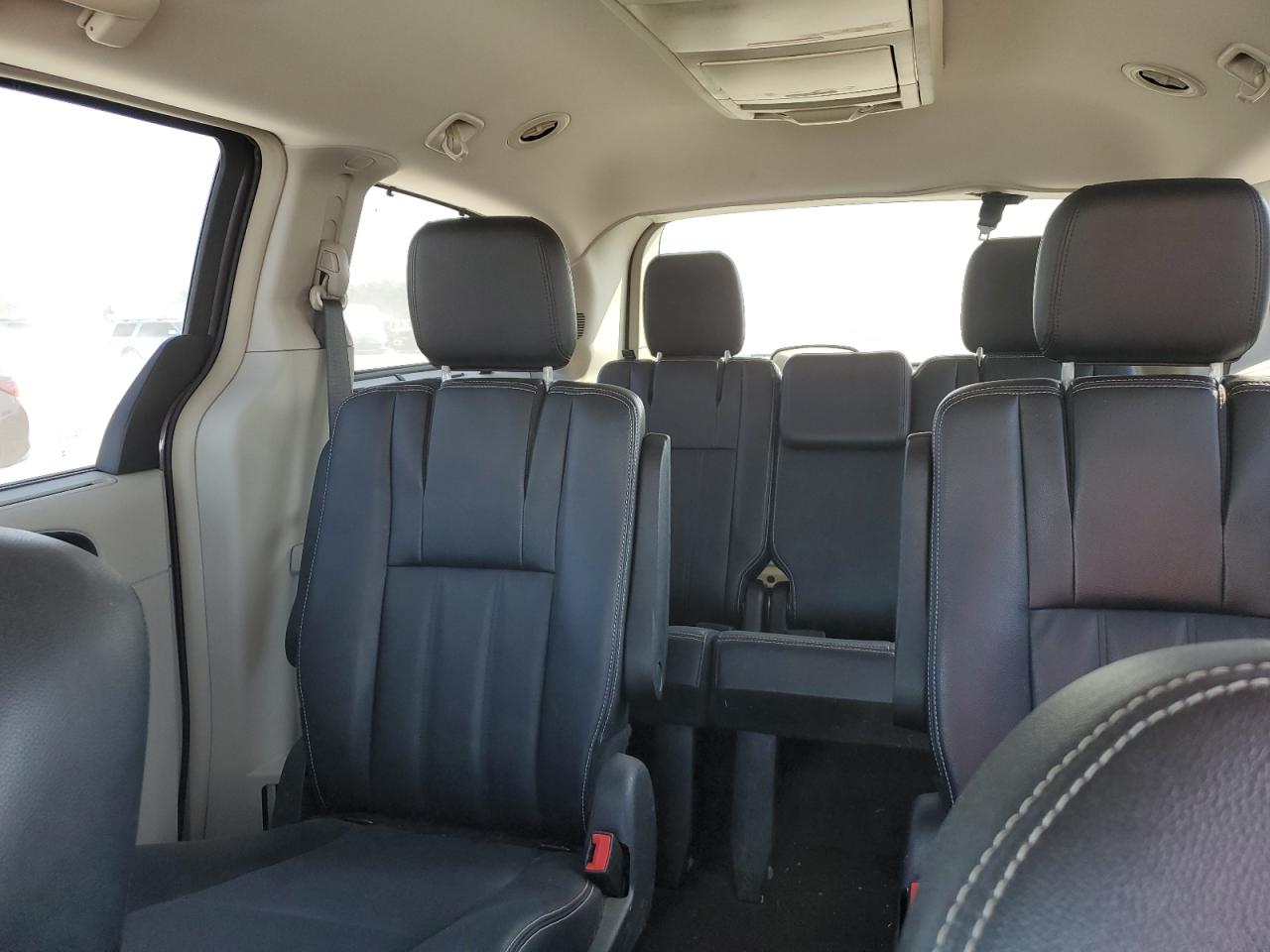 2015 Chrysler Town & Country Touring VIN: 2C4RC1BG6FR573031 Lot: 90071505