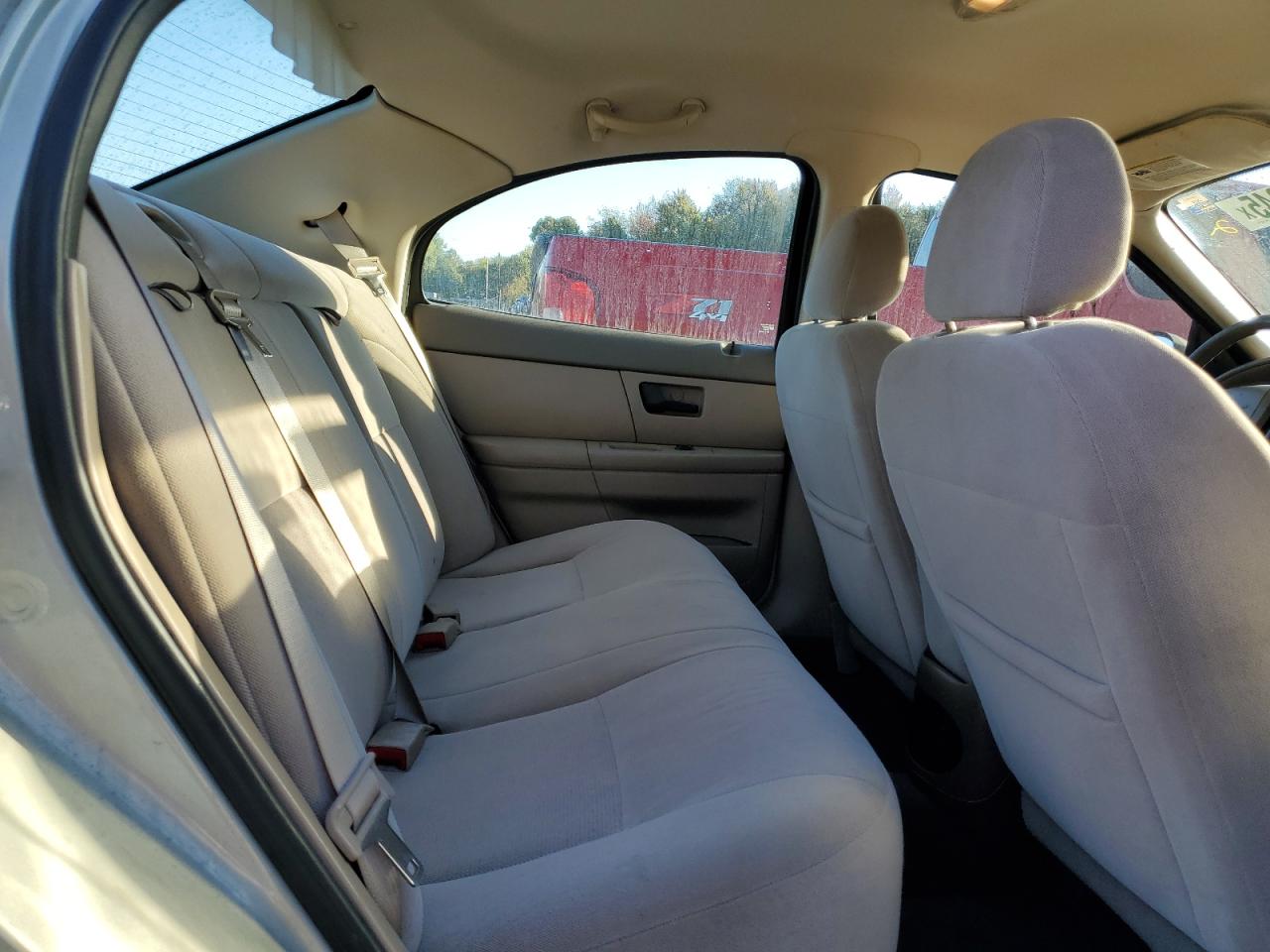 2005 Mercury Sable Gs VIN: 1MEFM50235A632472 Lot: 84741045