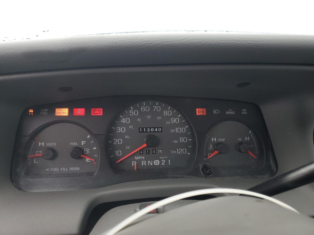 2003 Mercury Grand Marquis Gs VIN: 2MEFM74W83X700133 Lot: 86540135