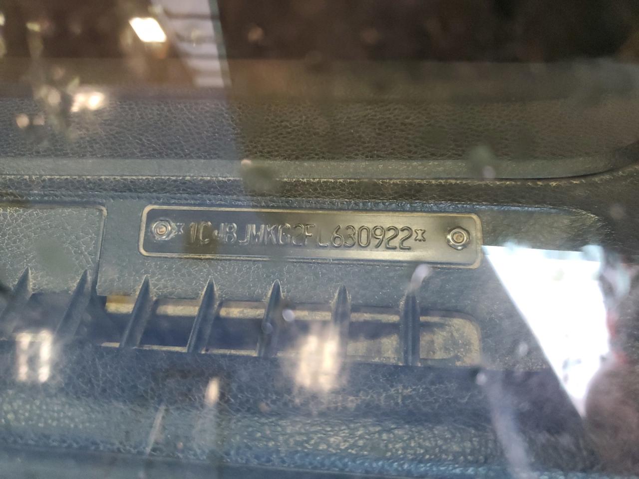 2015 Jeep Wrangler Unlimited Sport VIN: 1C4BJWKG2FL630922 Lot: 82191945