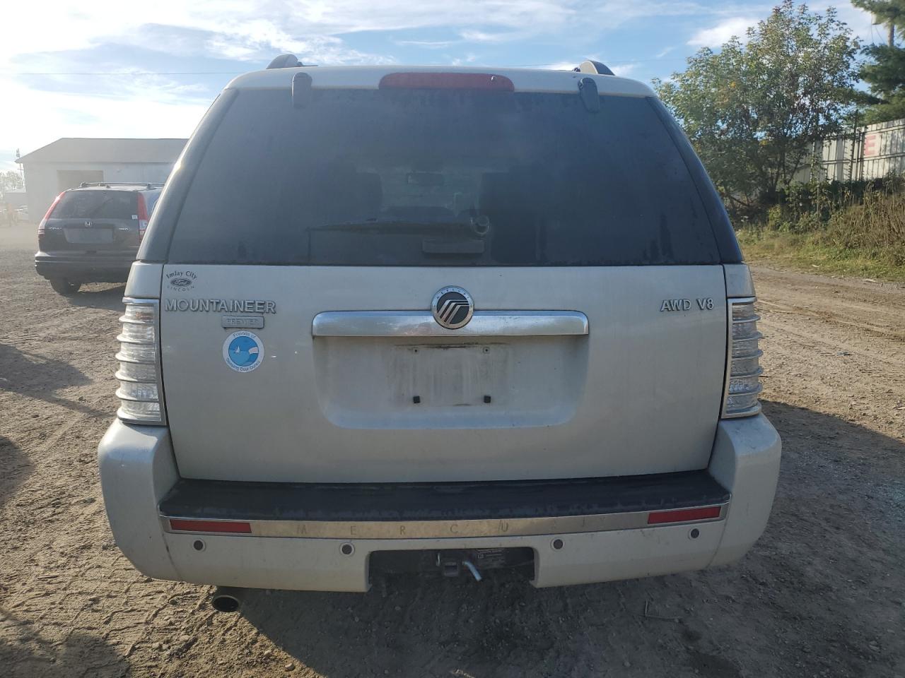 2006 Mercury Mountaineer Premier VIN: 4M2EU48836UJ13822 Lot: 85845105