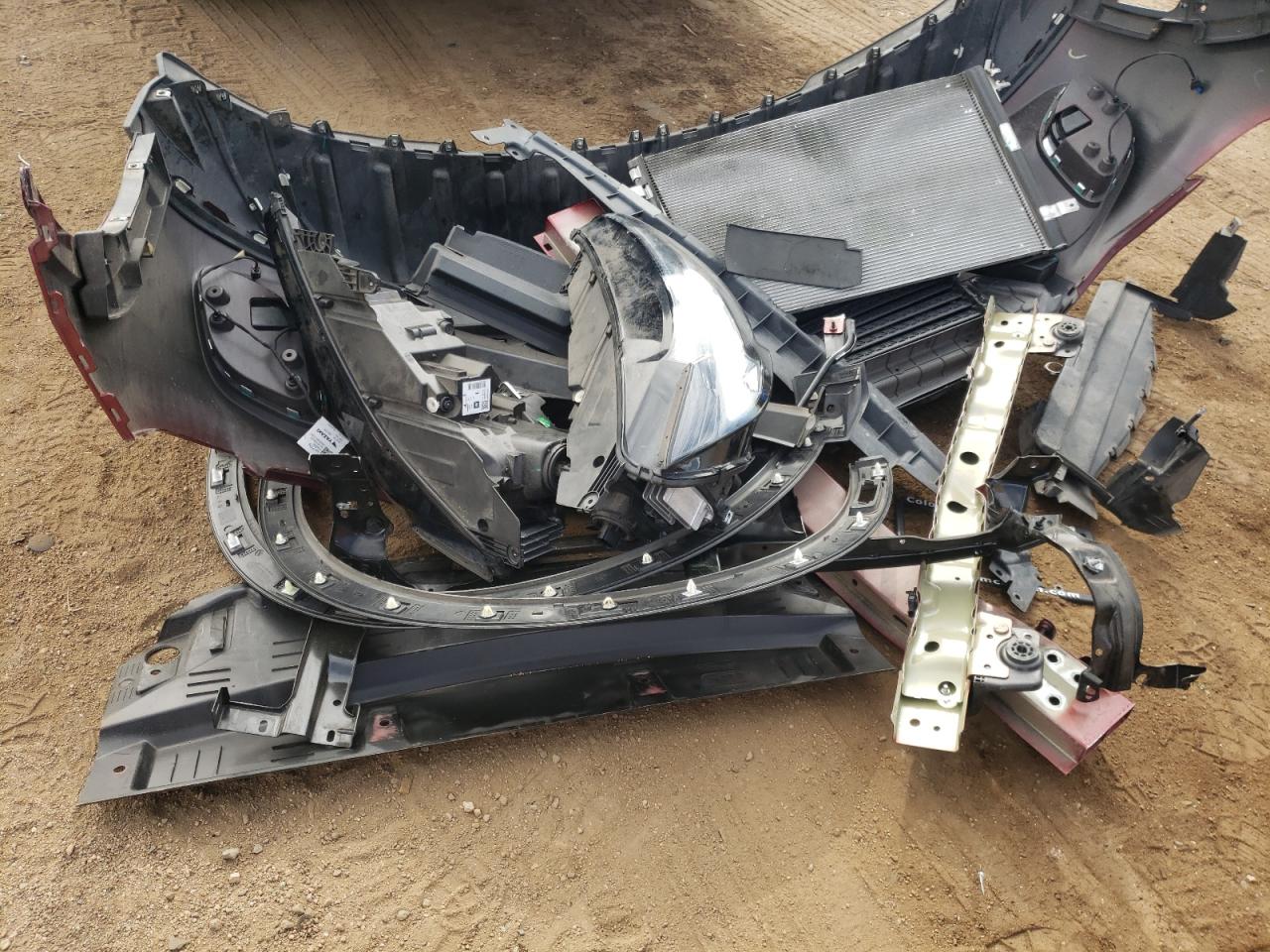 2021 Buick Envision Essence VIN: LRBFZPR42MD080400 Lot: 89692545