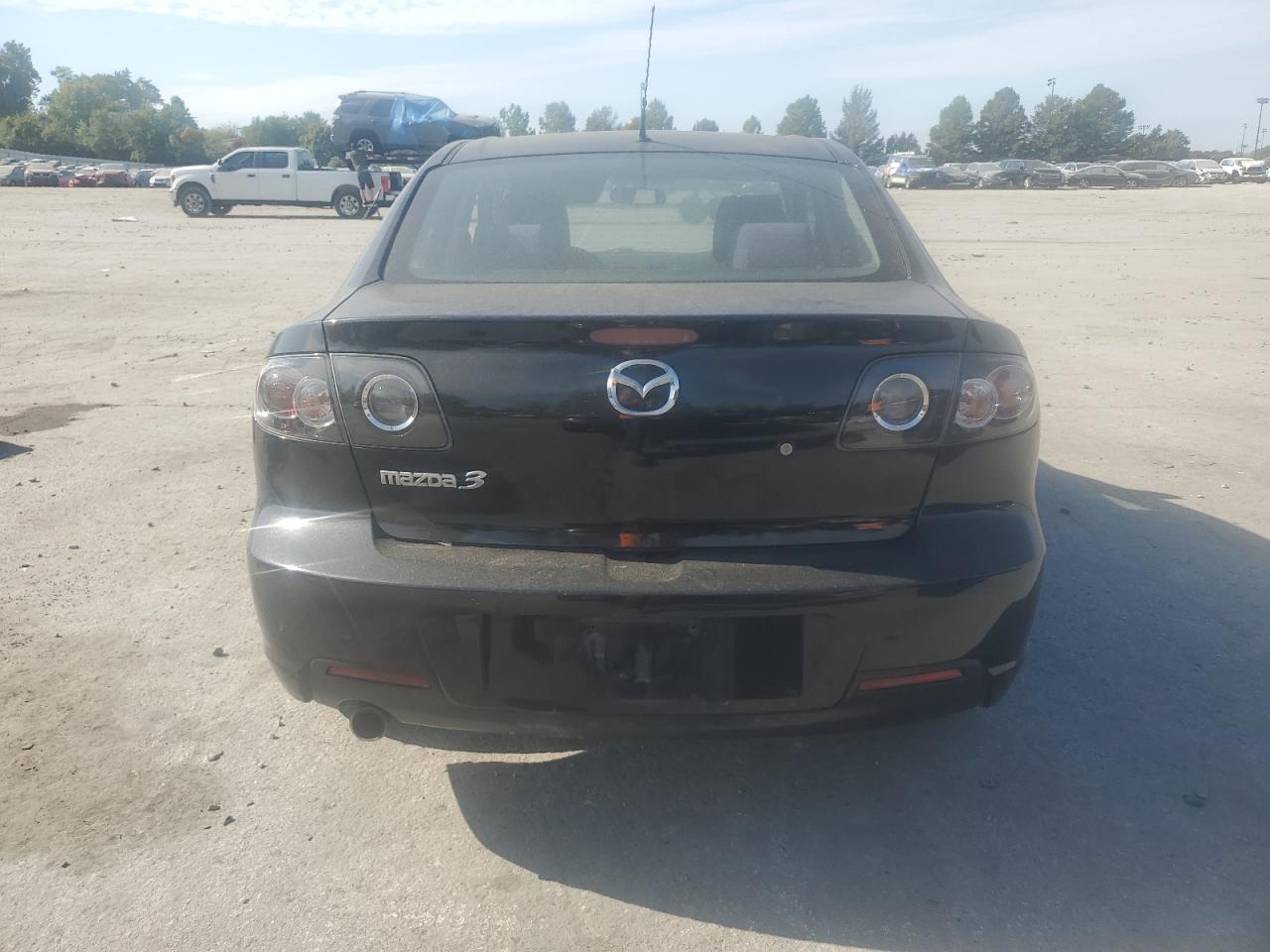 2008 Mazda 3 I VIN: JM1BK32F481176142 Lot: 85851415