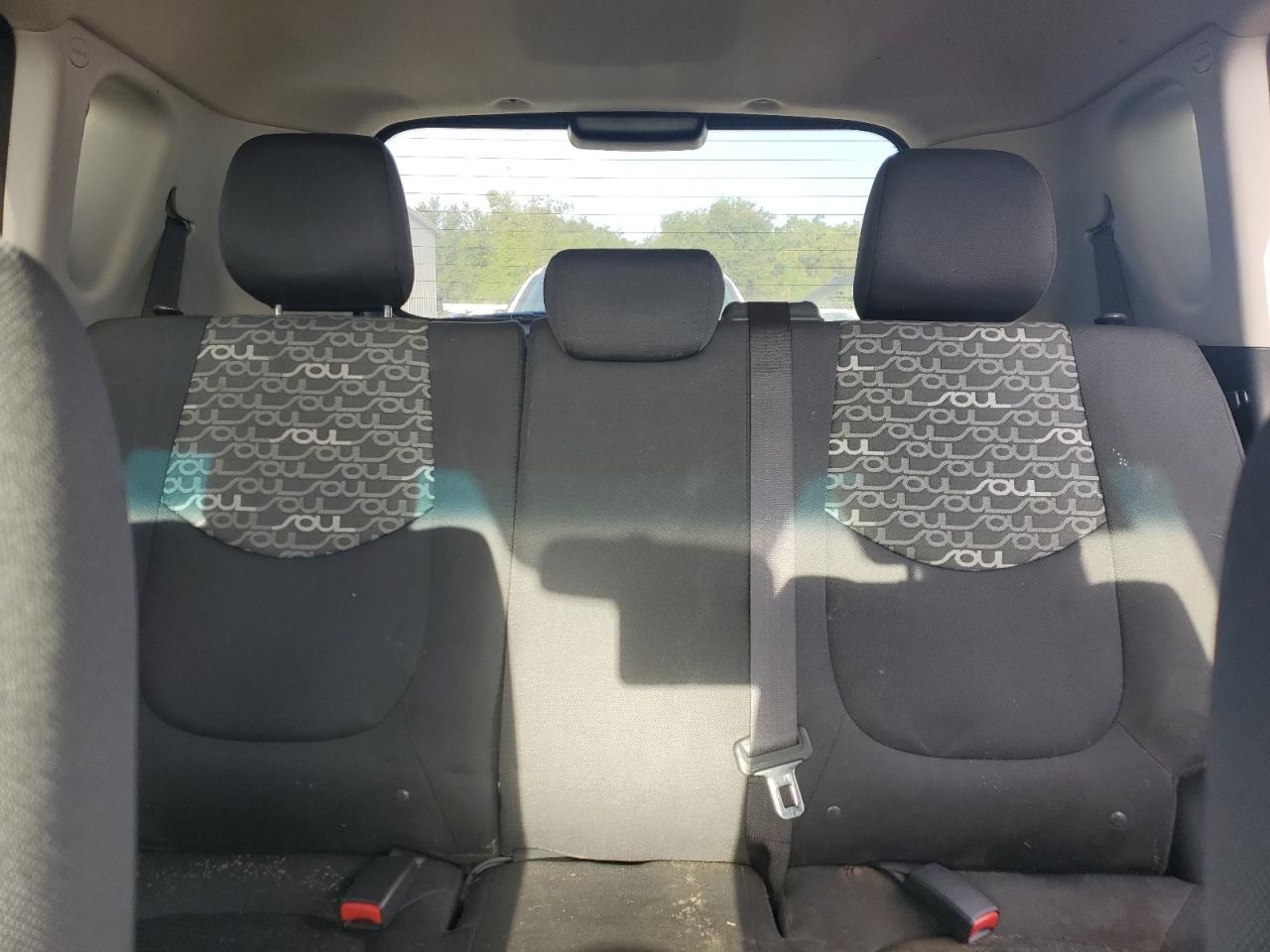 2011 Kia Soul + VIN: KNDJT2A24B7309360 Lot: 85738965