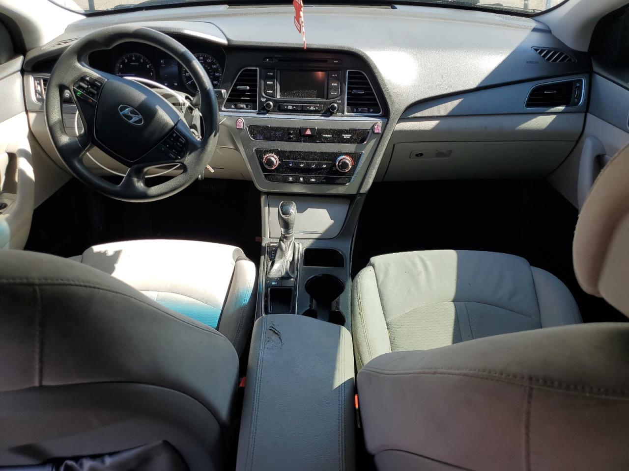 2015 Hyundai Sonata Se VIN: 5NPE24AF5FH199570 Lot: 85672295