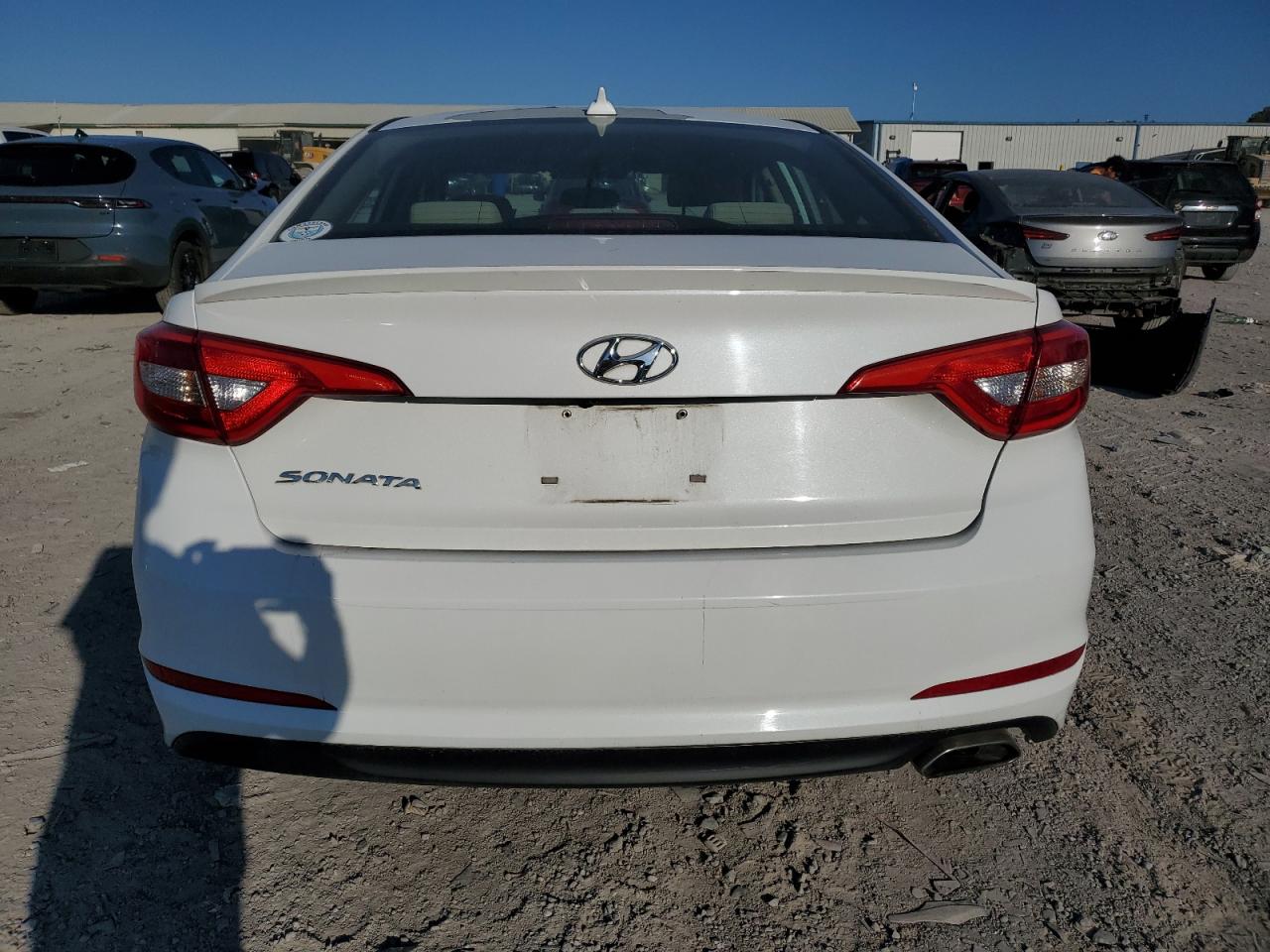 2015 Hyundai Sonata Se VIN: 5NPE24AFXFH213995 Lot: 82394145