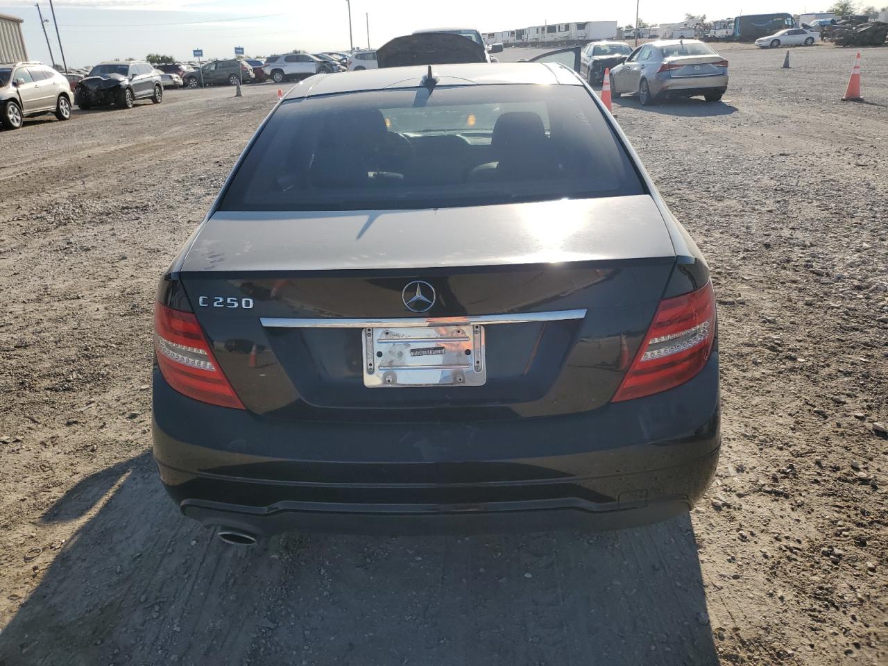 2012 Mercedes-Benz C 250 VIN: WDDGF4HB4CR194158 Lot: 82659465