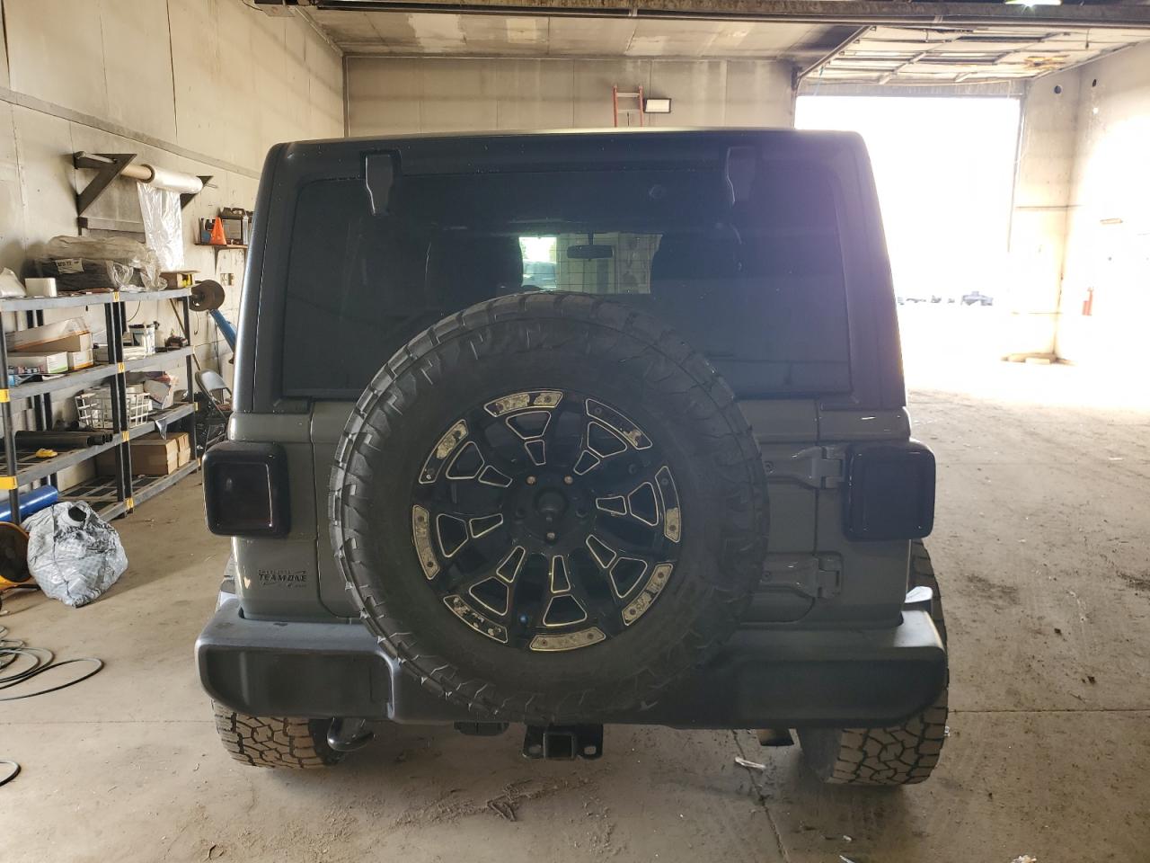 2018 Jeep Wrangler Unlimited Sport VIN: 1C4HJXDNXJW249127 Lot: 82340005