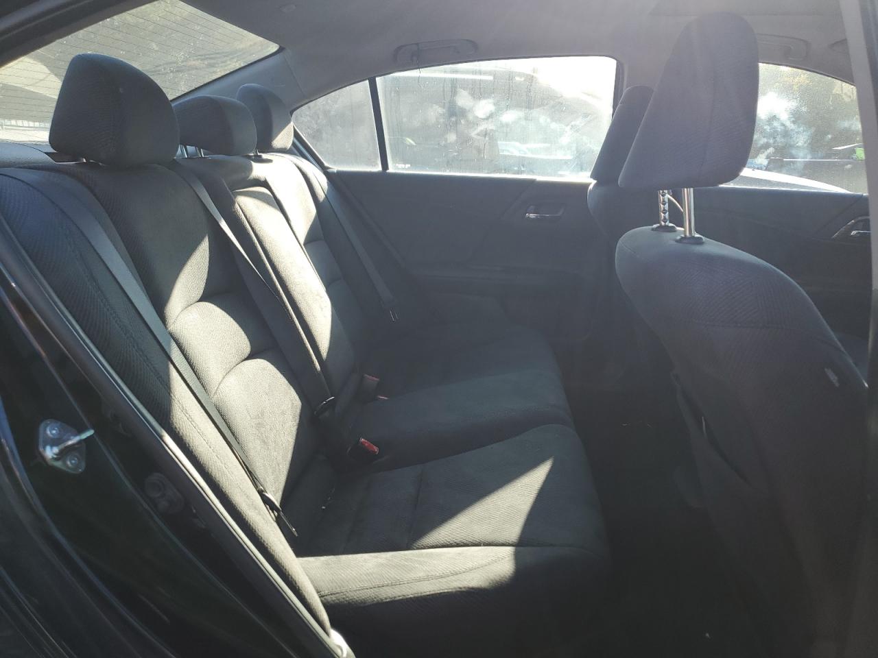 2017 Honda Accord Ex VIN: 1HGCR2F72HA223103 Lot: 82264775