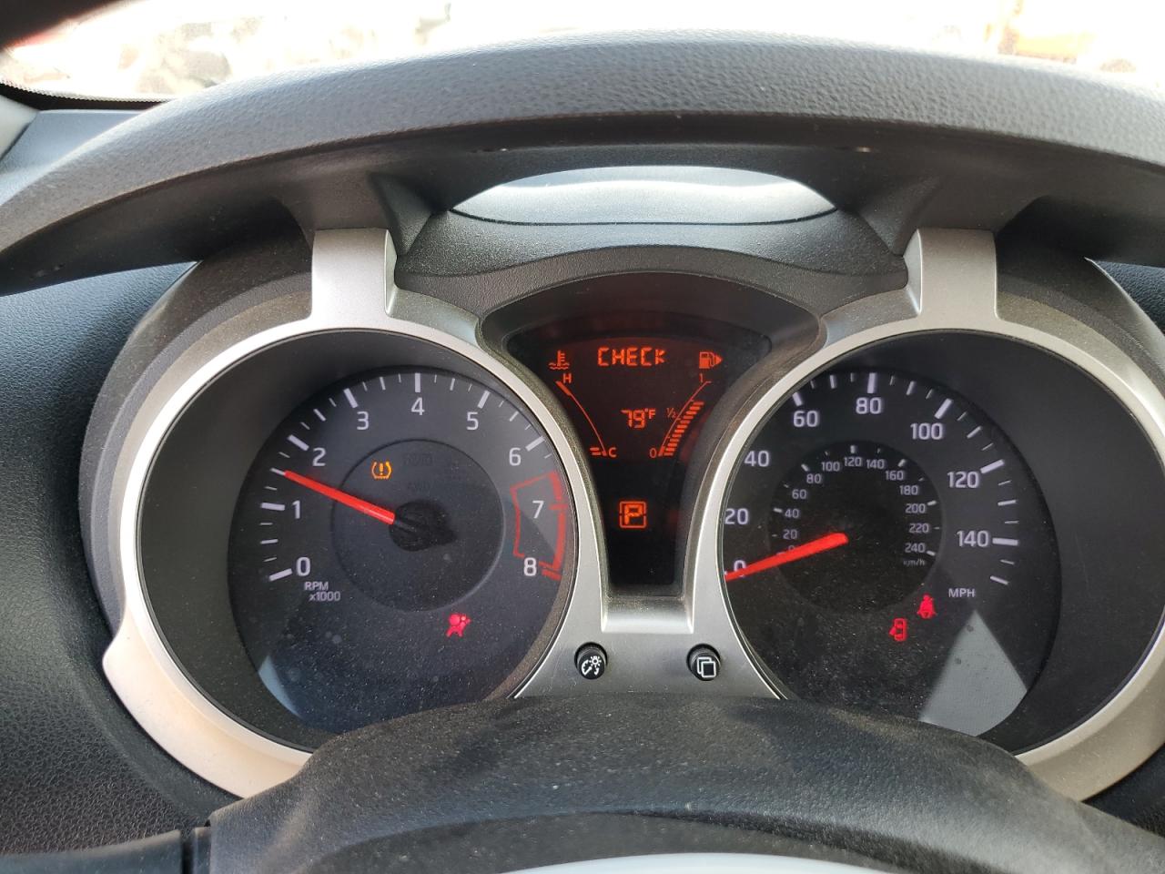 2014 Nissan Juke S VIN: JN8AF5MR4ET355529 Lot: 84386895