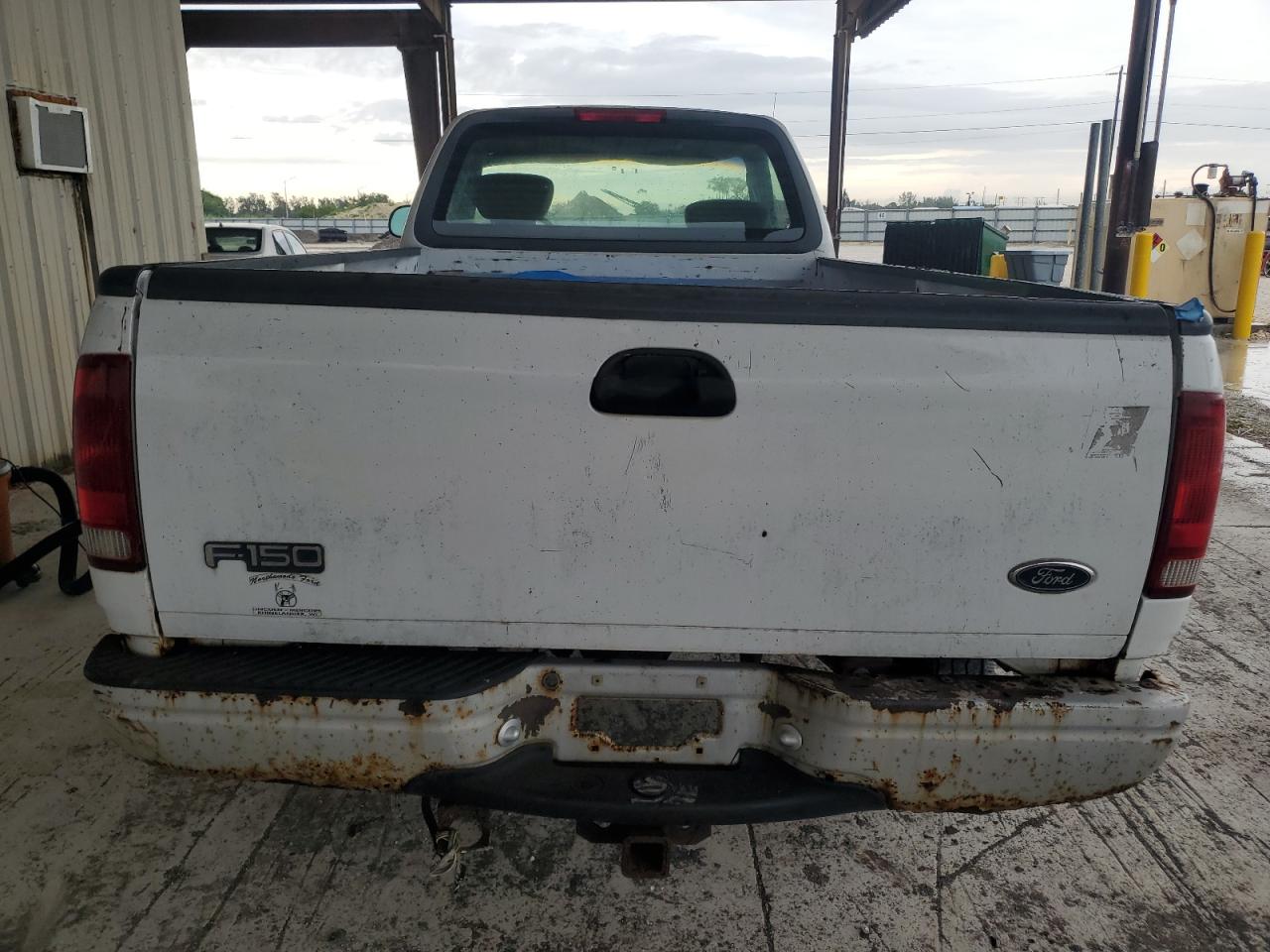 1999 Ford F150 VIN: 2FTZF1827XCA96732 Lot: 85647645