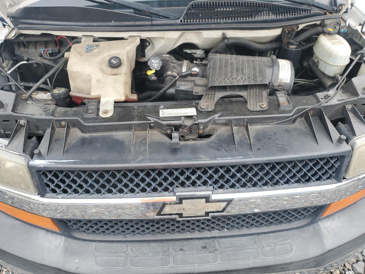 2005 Chevrolet Express G3500 VIN: 1GAHG39U651118814 Lot: 86552405