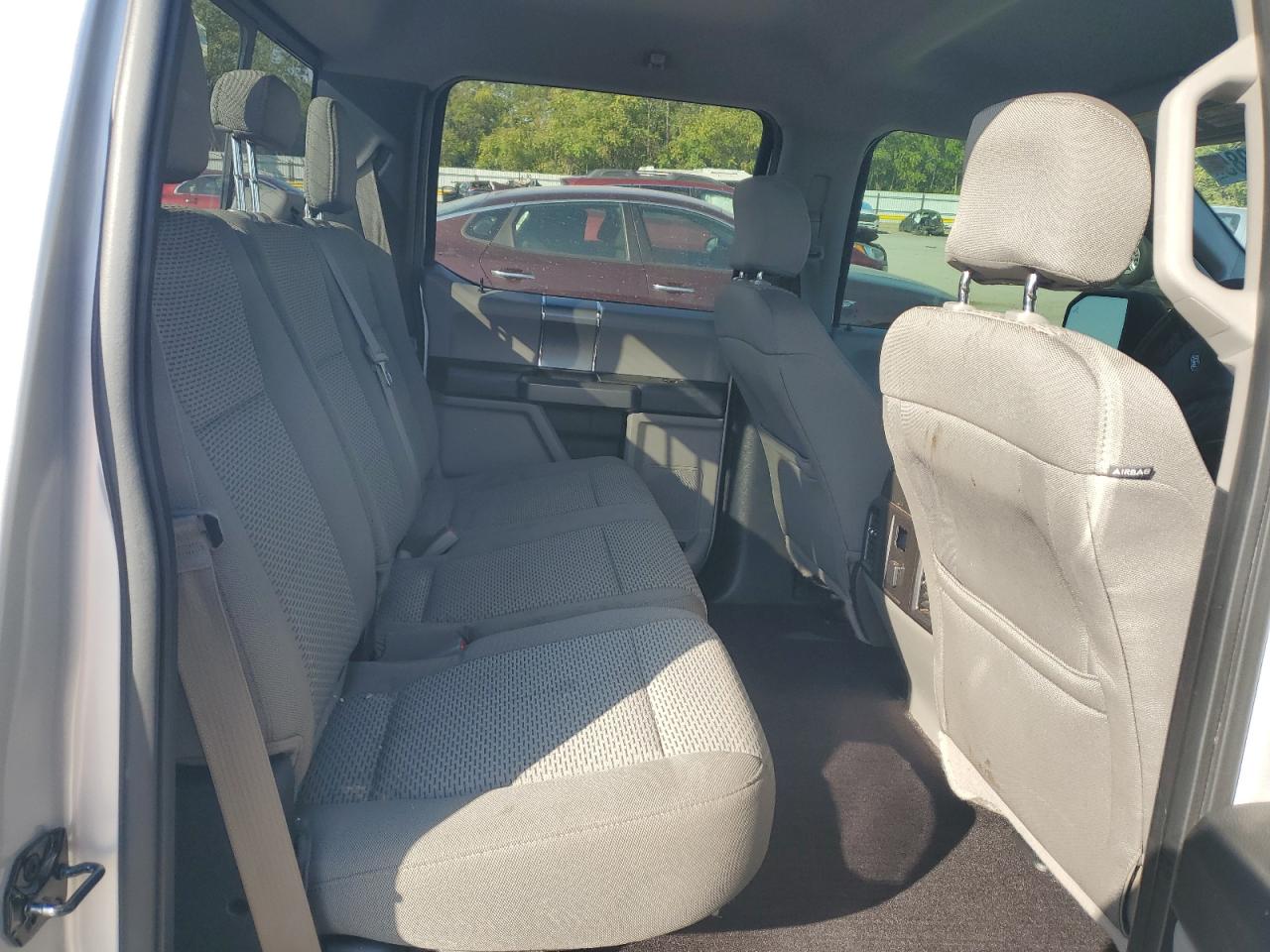 2016 Ford F150 Supercrew VIN: 1FTEW1EF8GKE60755 Lot: 82661085