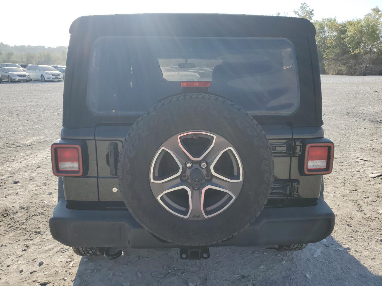 2020 Jeep Wrangler Unlimited Sport VIN: 1C4HJXDG2LW206647 Lot: 86436625