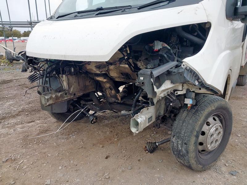 2018 PEUGEOT BOXER 2.0 BLUEHDI LUTON 130PS PLUS