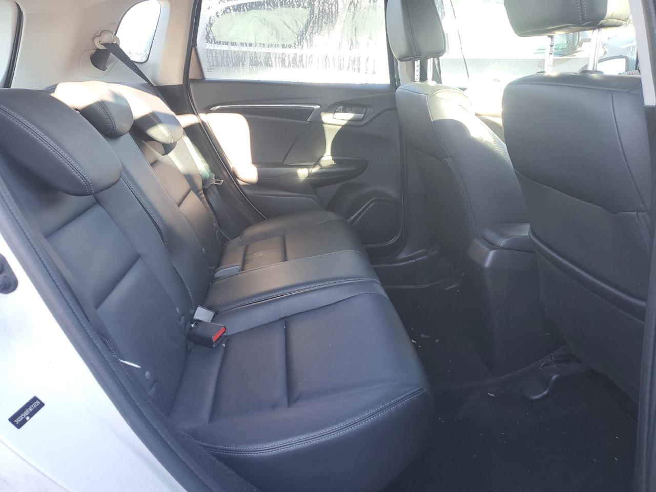 2015 Honda Fit Ex VIN: 3HGGK5H89FM772729 Lot: 90664645