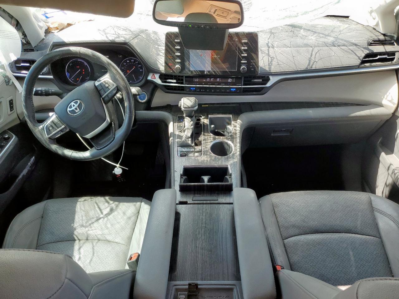 2022 Toyota Sienna Limited VIN: 5TDZRKEC5NS105133 Lot: 86464115