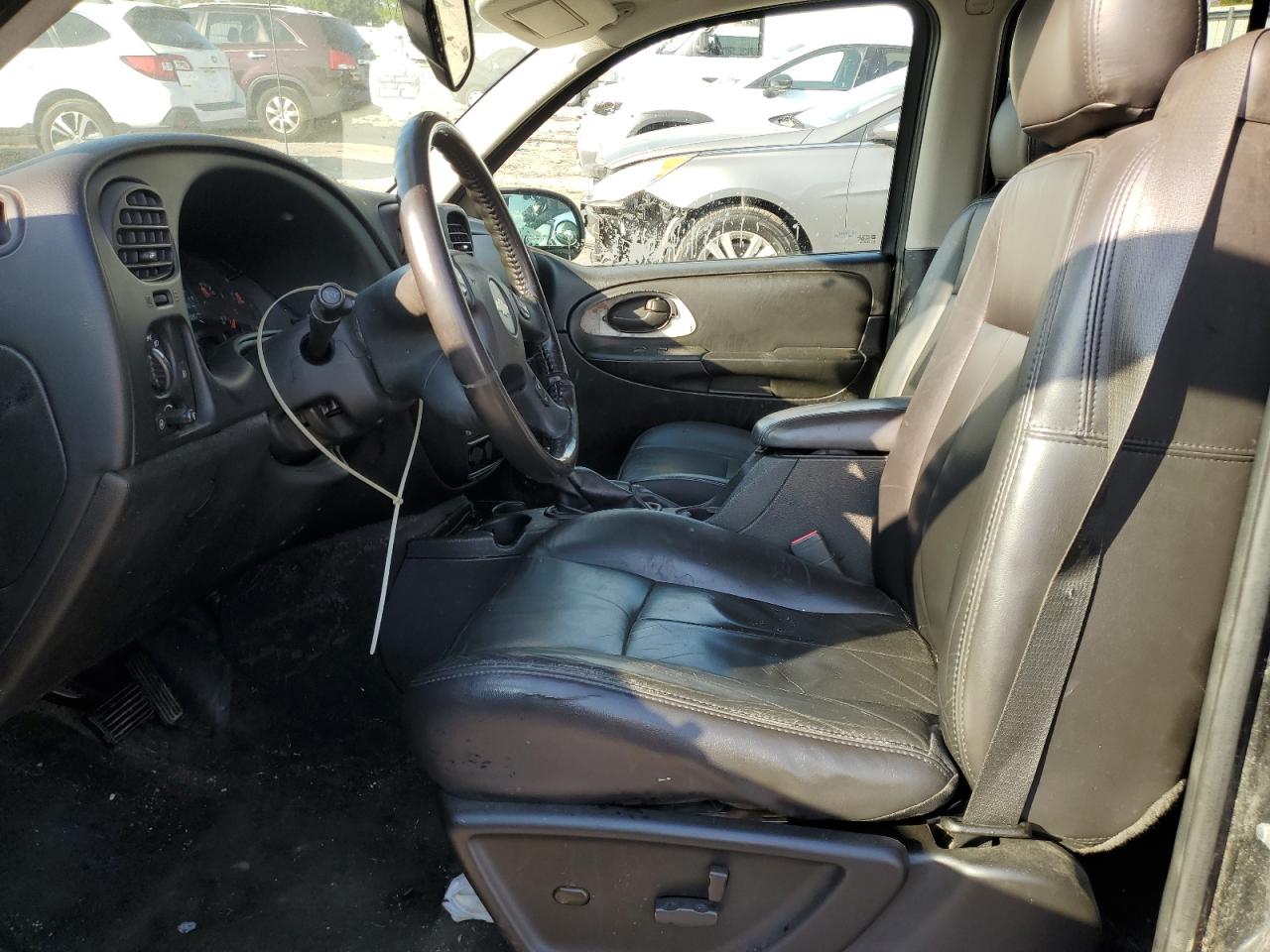 2008 Chevrolet Trailblazer Ls VIN: 1GNDT13S182161055 Lot: 82184595