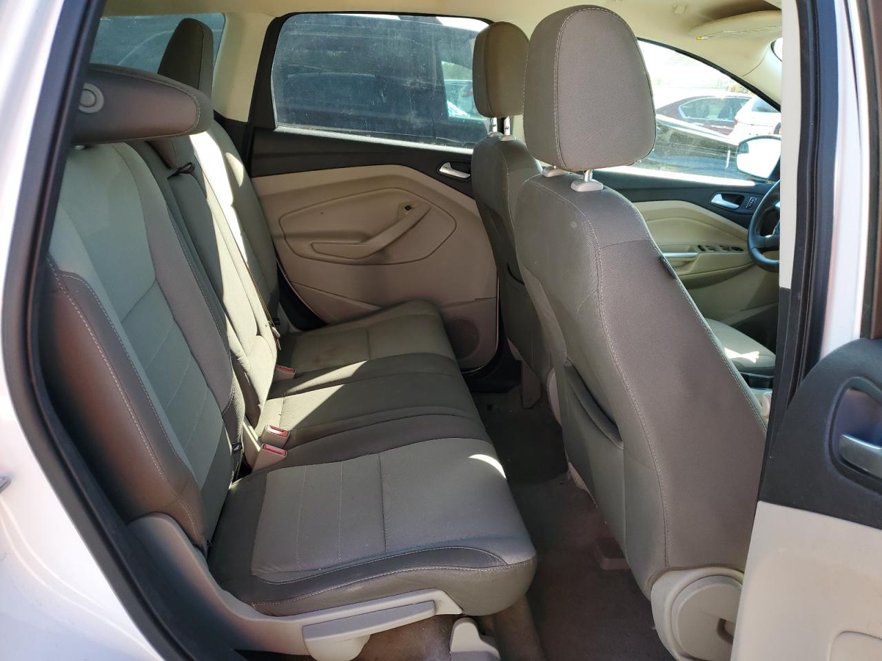 2016 Ford Escape Se VIN: 1FMCU0GX4GUB75550 Lot: 87262465