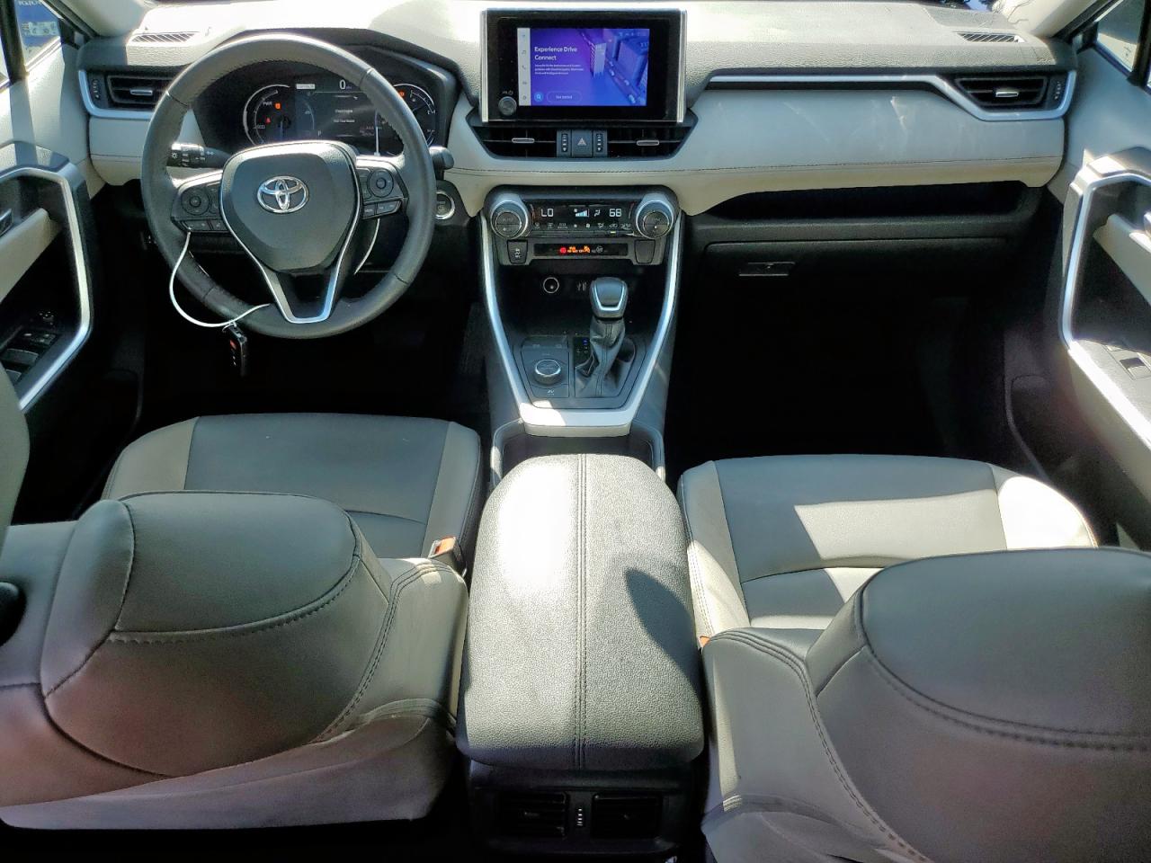 2024 Toyota Rav4 Xle Premium VIN: 4T3B6RFV4RU151897 Lot: 82216465