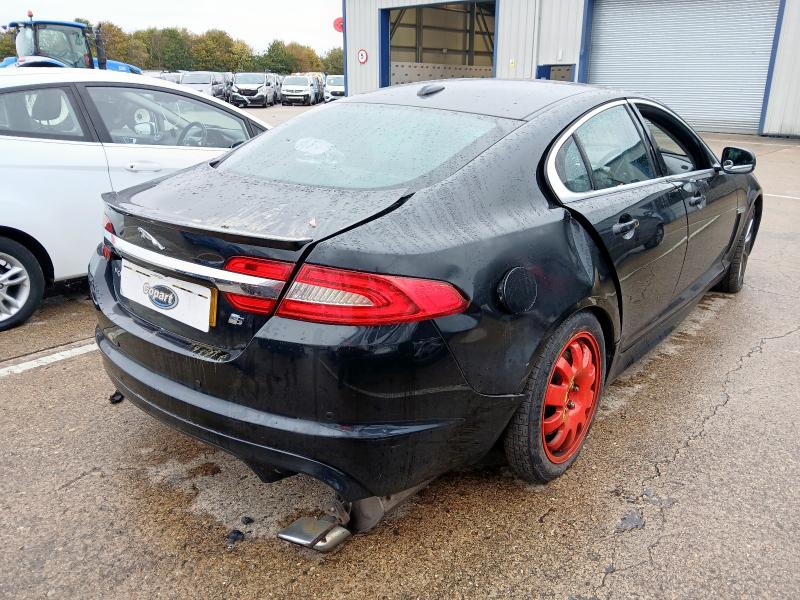 2011 JAGUAR XF 3.0D V6 S PORTFOLIO 4DR AUTO