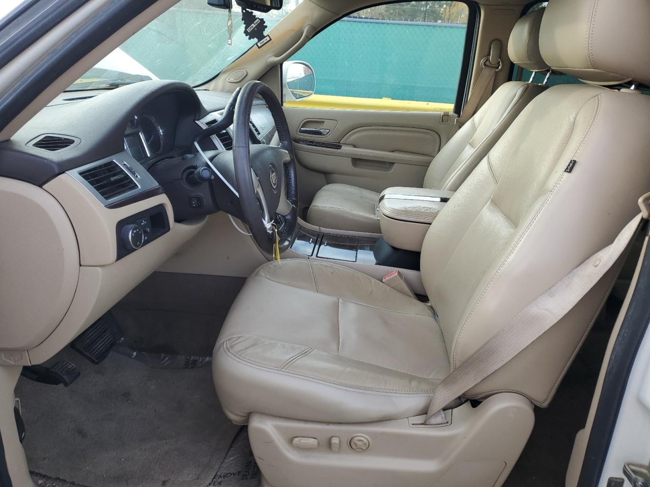 2011 Cadillac Escalade Esv Luxury VIN: 1GYS3HEF3BR149989 Lot: 89890965