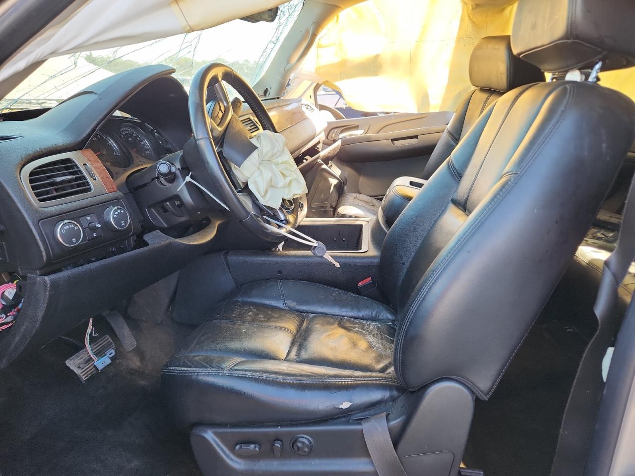 2007 GMC Yukon Xl VIN: 1GKFK16337J301723 Lot: 81869775