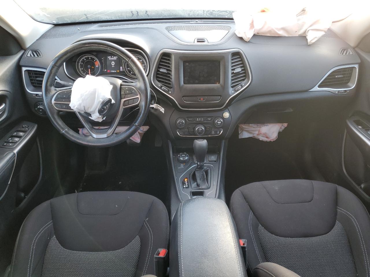 2019 Jeep Cherokee Latitude VIN: 1C4PJMCB2KD486936 Lot: 90668225