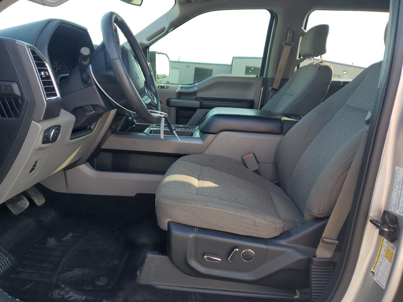 2016 Ford F150 Supercrew VIN: 1FTEW1EF8GKE60755 Lot: 82661085