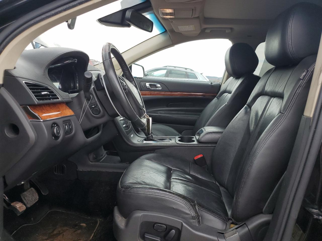 2019 Lincoln Mkt VIN: 2LMHJ5AT7KBL00660 Lot: 85514865