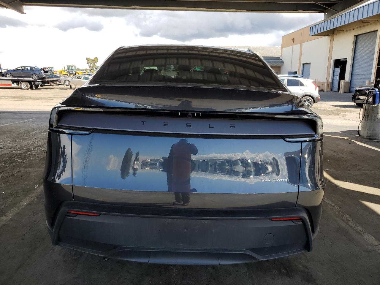 2026 Tesla Model Y VIN: 7SAYGDEE0TF344608 Lot: 86160775