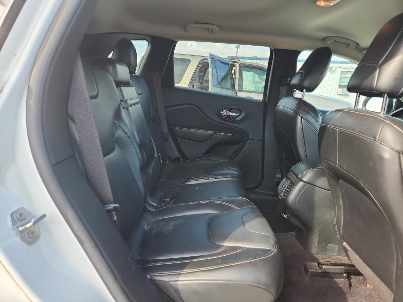 2016 Jeep Cherokee Limited VIN: 1C4PJLDB4GW200198 Lot: 85358365