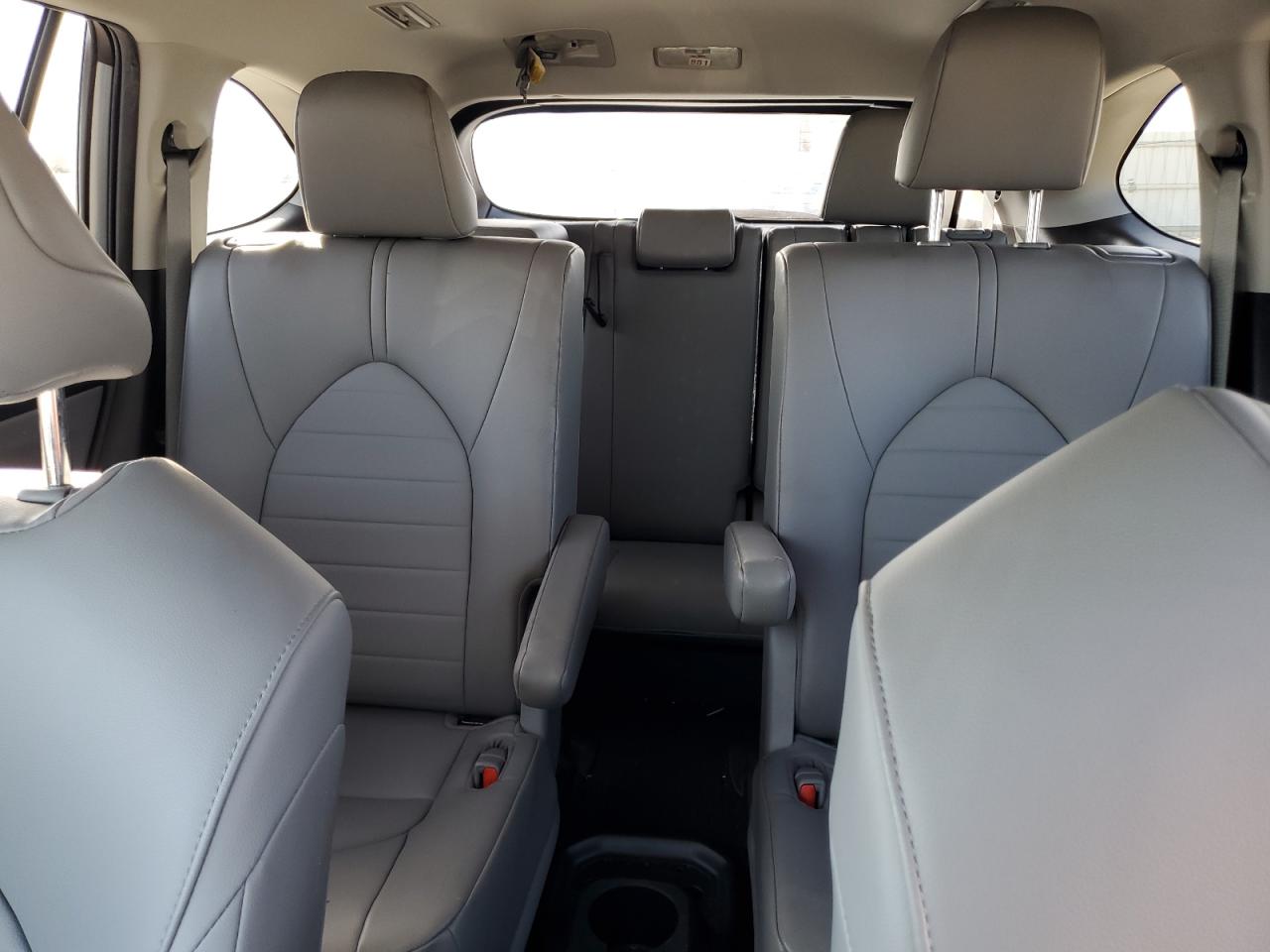 2022 Toyota Highlander Xle VIN: 5TDGZRBHXNS219404 Lot: 84973145