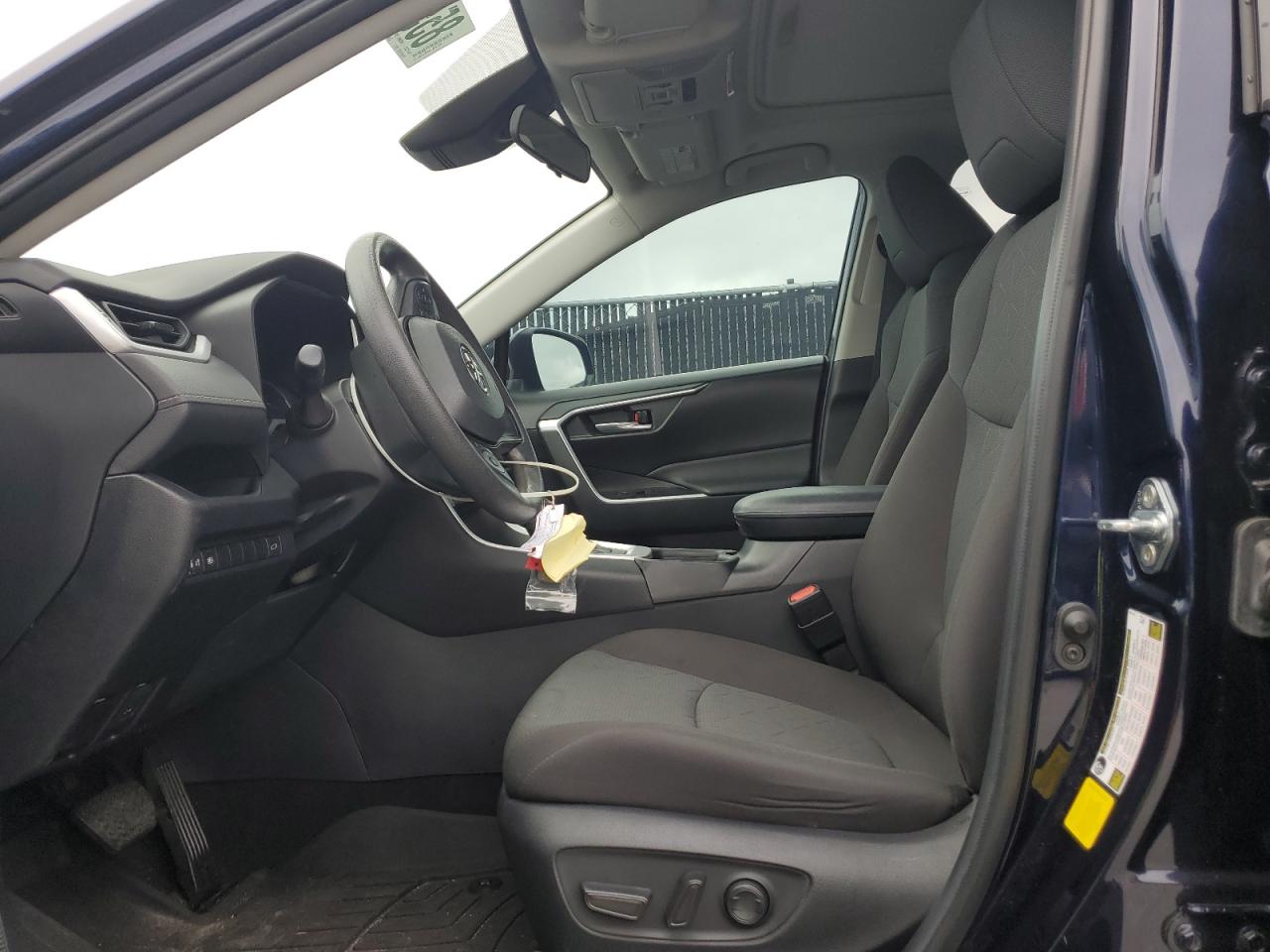 2023 Toyota Rav4 Xle VIN: 2T3W1RFVXPW283253 Lot: 85568585