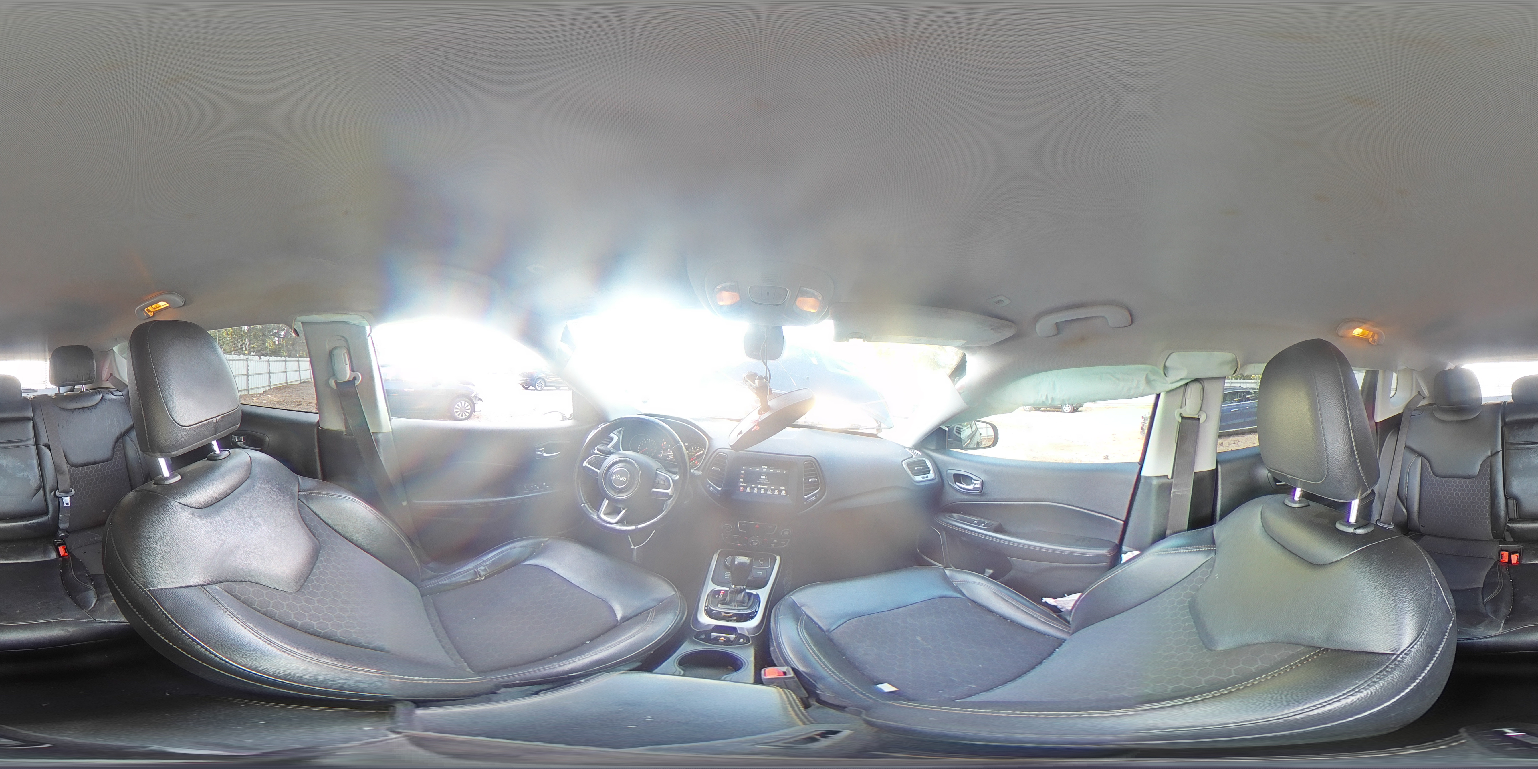 2018 Jeep Compass Latitude VIN: 3C4NJDBB1JT492891 Lot: 82331275