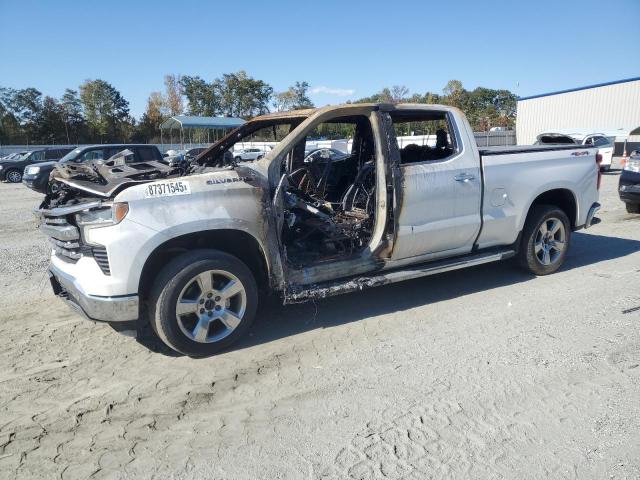 CHEVROLET SILVERADO 2022