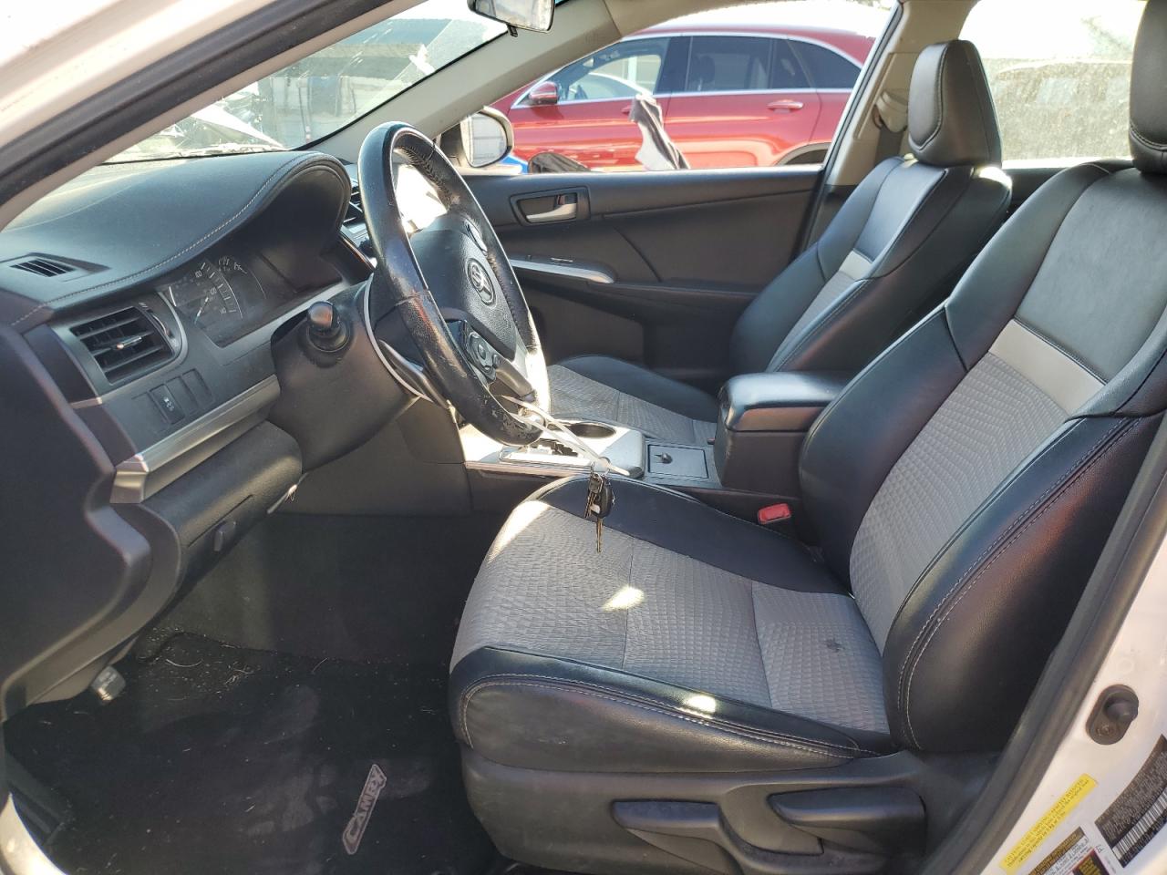 2014 Toyota Camry L VIN: 4T1BF1FK8EU377628 Lot: 82333935