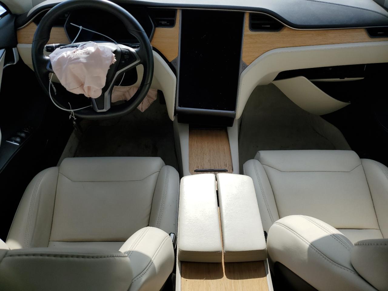 2019 Tesla Model S VIN: 5YJSA1E29KF305166 Lot: 90986025