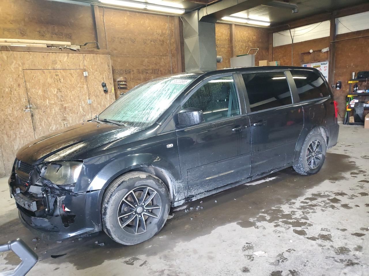 DODGE CARAVAN 2014. Lot# 86203585. VIN 2C4RDGBG9ER375171. Photo 1