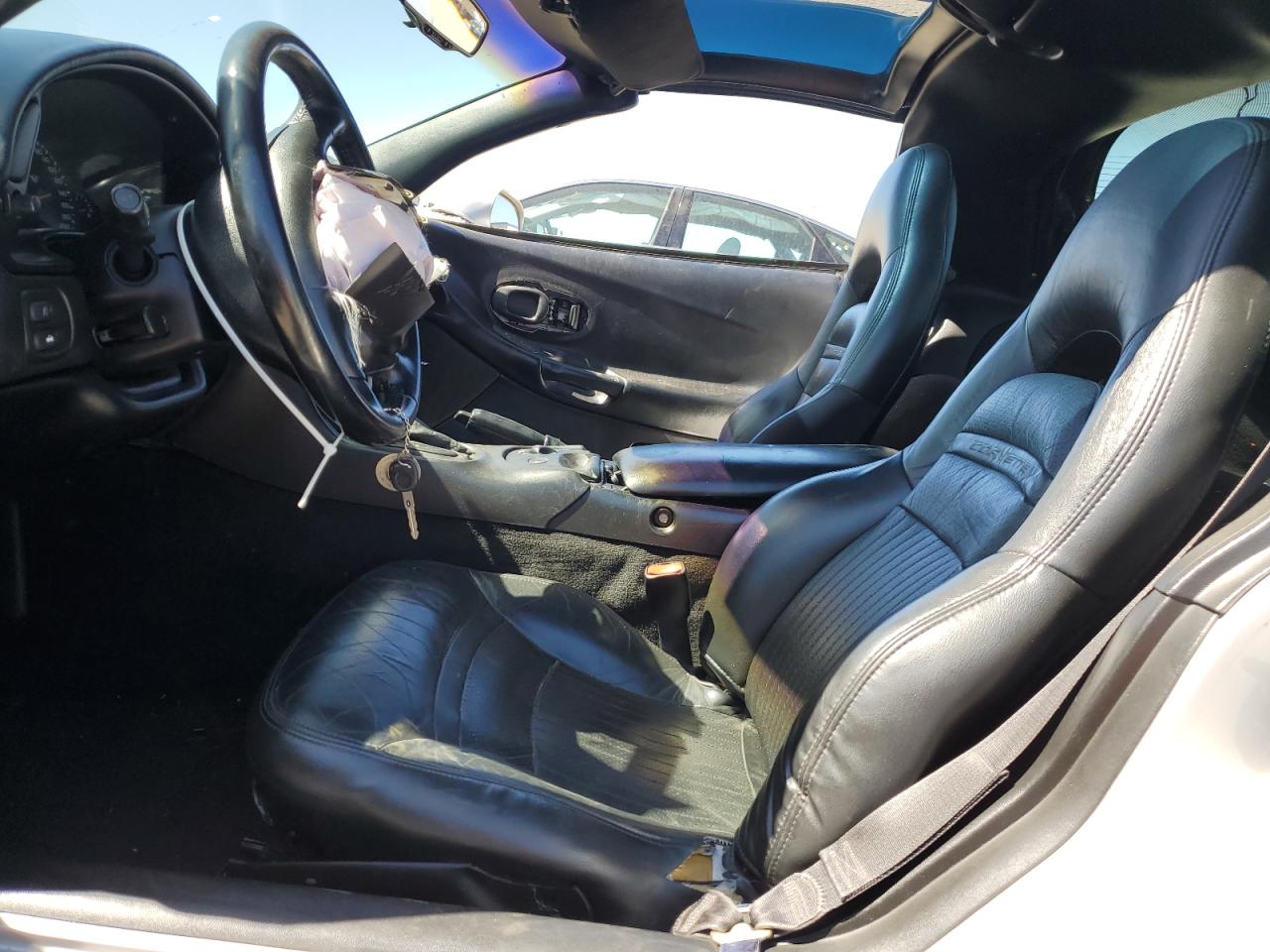 1997 Chevrolet Corvette VIN: 1G1YY22G8V5102702 Lot: 84074365